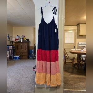 Brand New!! NWT Old Navy adjustable multi color sundress w/ pockets sz XXL Tall